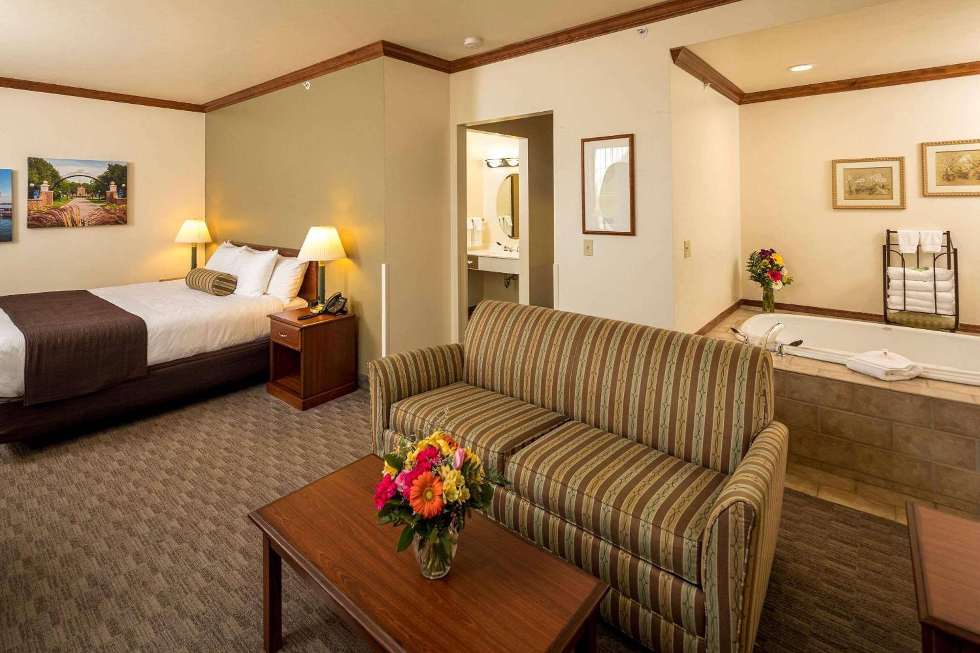Kress Inn, Ascend Hotel Collection De Pere Ngoại thất bức ảnh