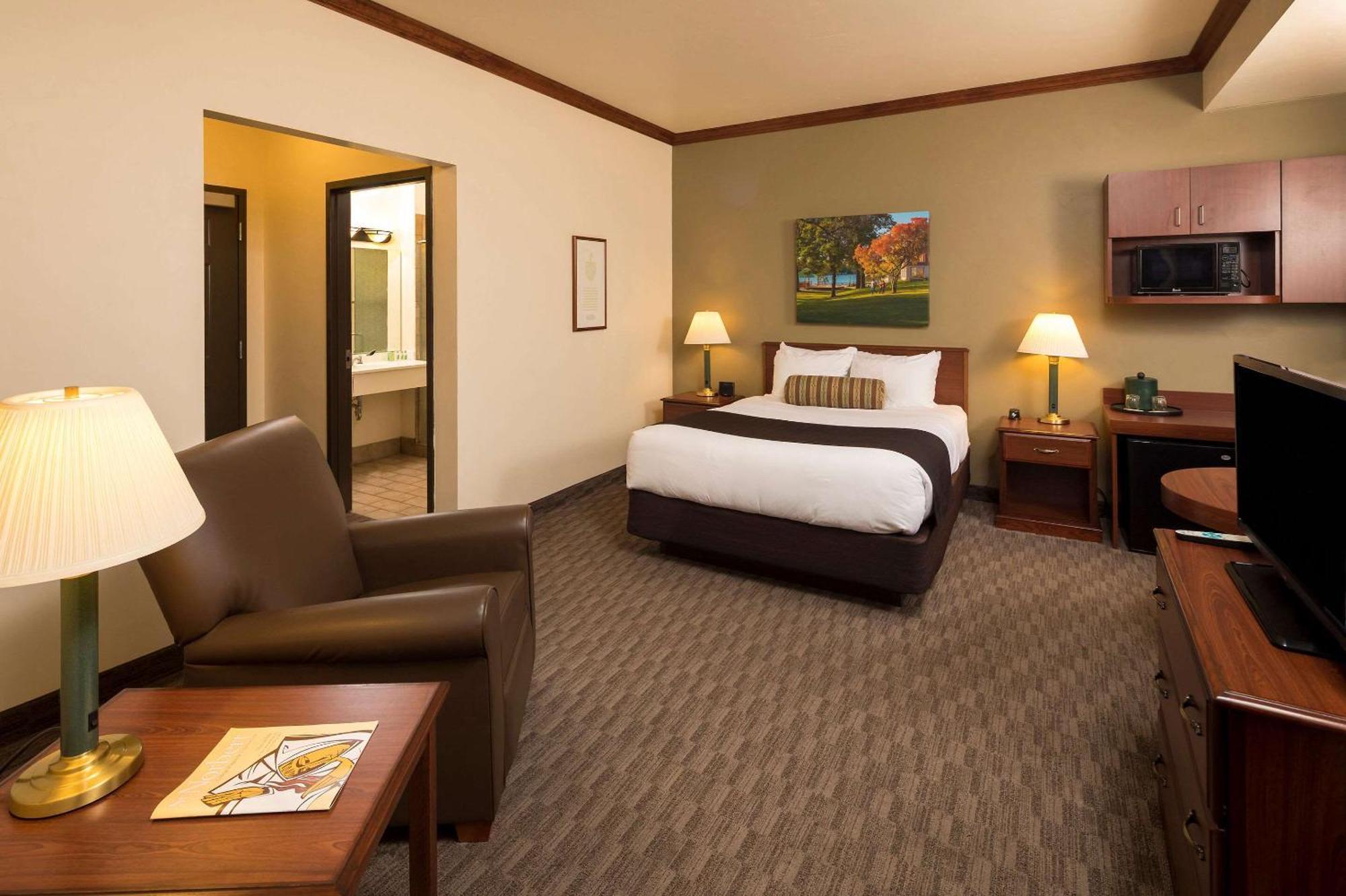 Kress Inn, Ascend Hotel Collection De Pere Ngoại thất bức ảnh